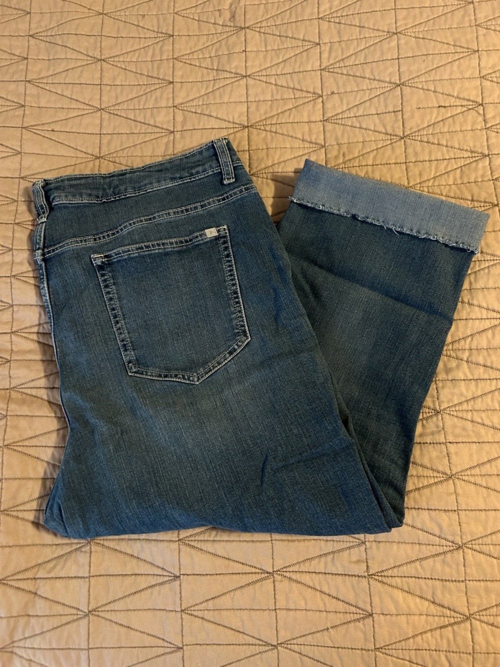 Jennifer Lopez Medium Blue Straight-Leg Jeans with Folded Cuffs